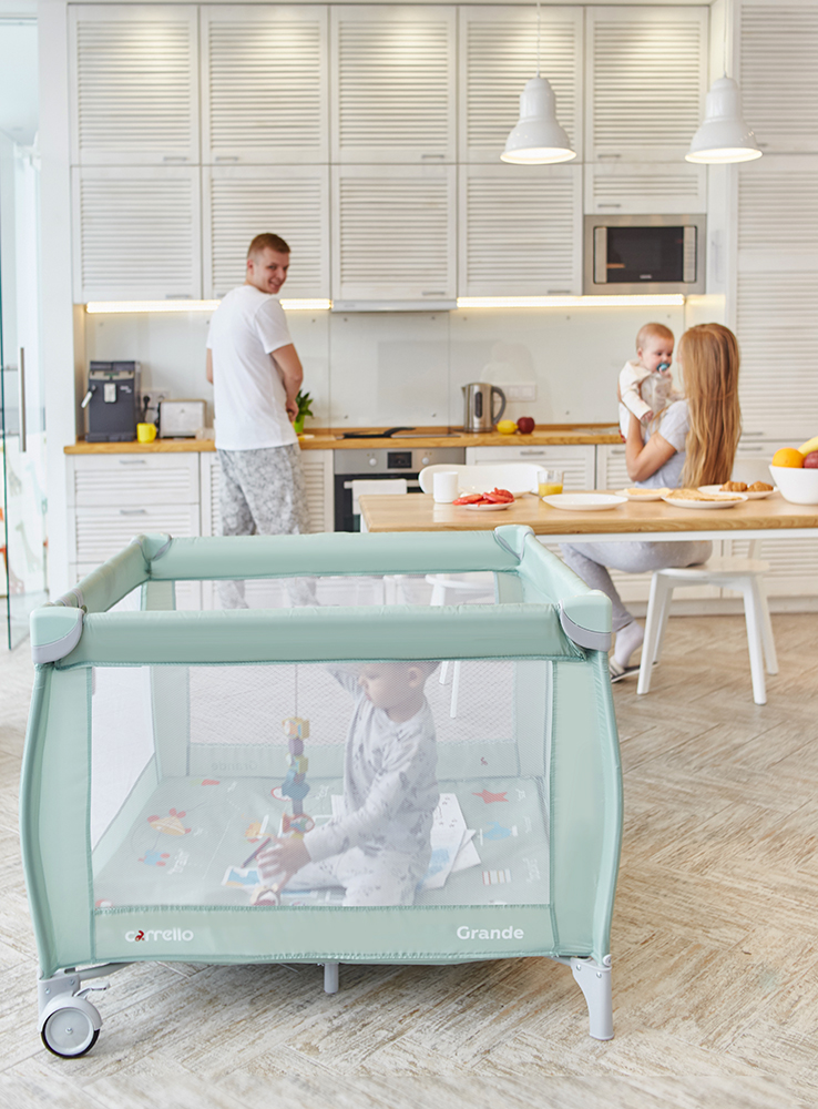 Як навчити дитину сидіти, повзати і ходити. Цілком таємно 6